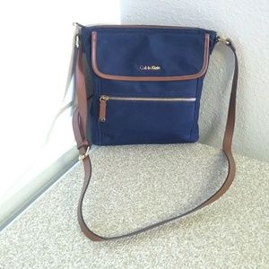 Calvin Klein Crossbody/Shoulder Bag.